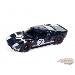 1965 Ford GT40 NO.7 Dark Blue w/White Stripes - 2025 Premium Release 3 Version B - Auto World - 1/64 - AW64522 B E