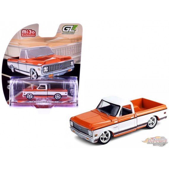 1972 Chevrolet C-10 Short Bed Custom - Orange with White Two-Tone - Greenlight 1/64 - GL-1352001