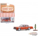 1983 Dodge Diplomat with woman in dress - The Hobby Shop Series 15 - 1/64 Greenlight - 97150 C