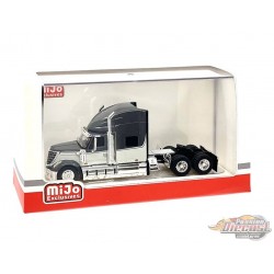 2010 International Lonestar - Grey with Silver Two Tone - Mijo Exclusive - IXO Models - 1:64 - IAPR1011 Passion Diecast
