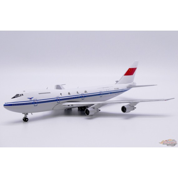CAAC Boeing 747-200M / B-2450 / JC Wings / 1:400 / XX40205