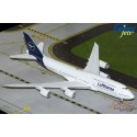 (Preorder) (Free shipping) Lufthansa Boeing 747-8 / D-ABYA / Gemini Jets / 1:200 / G2DLH1242
