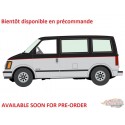 (Preorder) Chevrolet Astro Van 1985 noir argenté rouge - Auto World Premium - 2026 Release 4B - Auto World - 1/64 - AW64572 B E