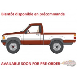 (Preorder) 1984 Toyota SR5 Copper Metallic & White - 2026 Premium Release 5B - Auto World - 1/64 - AW64582 B A