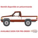 (Preorder) Toyota SR5 1984, couleur cuivre métallisé et blanc - 2026 Premium Release 5B - Auto World - 1/64 - AW64582 B A