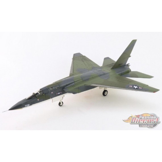 (Preorder)(Free shipping) North American RA-5C Vigilante / USN RVAH-6, USS Constellation, 1966, Exp. Camo / HM 1:72  HA4710