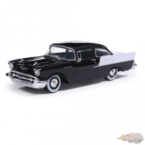 Chevrolet One-Fifty Sedan 1957 - Noir onyx et ivoire indien - IXO Models - 1:64 - IA64009 Passion Diecast