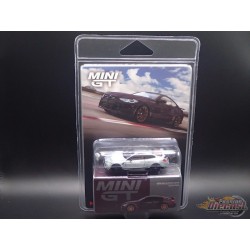 CHASE CAR BMW M4 M-Performance (G82) - Violet Daytona - Mini GT - 1:64 - MGT01112GR Passion Diecast