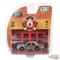 CHASE CAR 2011 Ford Crown Victoria - Pennsylvania Fire Department - Fire Rescue Series 5 - 1/64 Greenlight - 67070 AGRAW