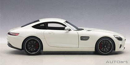 MERCEDES-AMG GT S WHITE