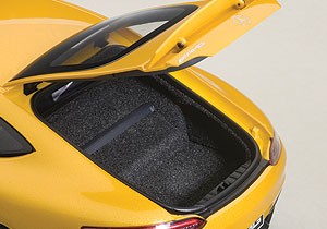 MERCEDES-AMG GT S  YELLOW