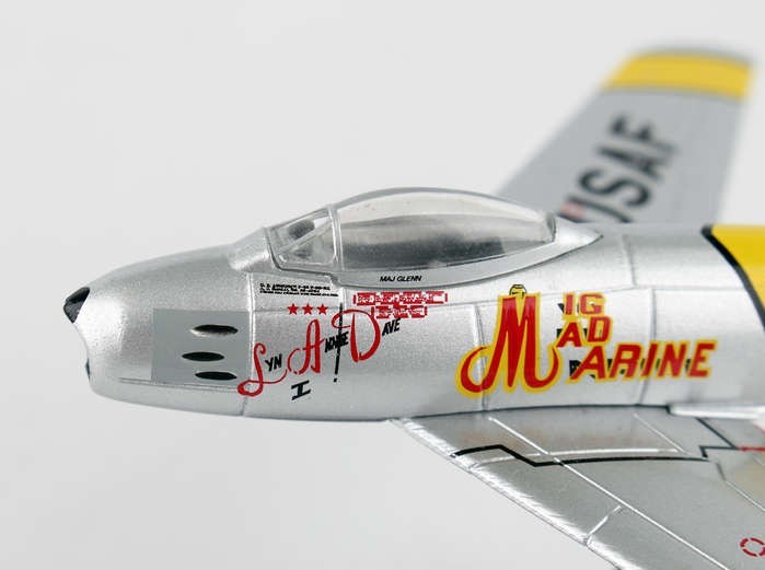 POSTAGE STAMP 1/110  PS5361-3  F-86 SABRE MIG MAD MARINE  passion diecast