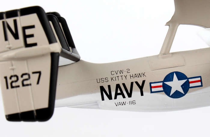  E-2C HAWKEYE USN  VAW-116 SUN KINGS POSTAGE STAMP 1/145   PS5379-1  Passion Diecast