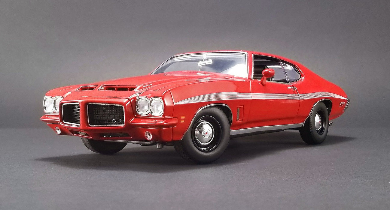 Pontiac LeMans GTO 1972 Cardinal Red 1:18  ACME A1801210  Passion Diecast 