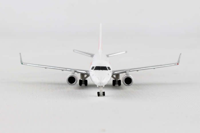 HOP!   Air France Embraer ERJ-170   F-HBXE  Herpa Wings  1/400 562621  Passion Diecast 