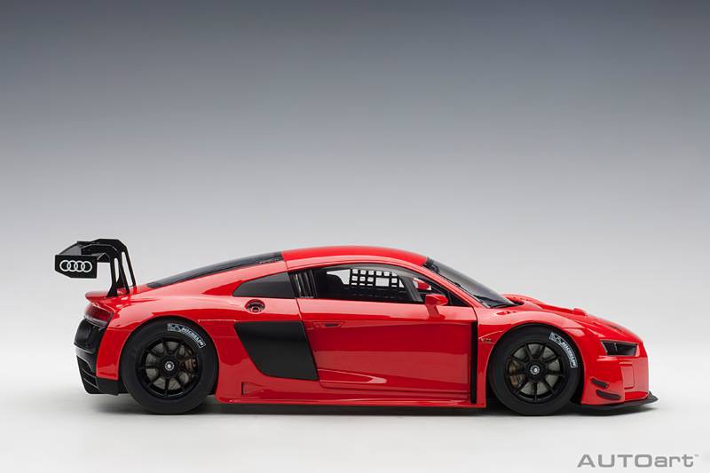 1/18 AUDI R8 LMS PLAIN COLOR VERSION RED Autoart 81601 Passion Diecast