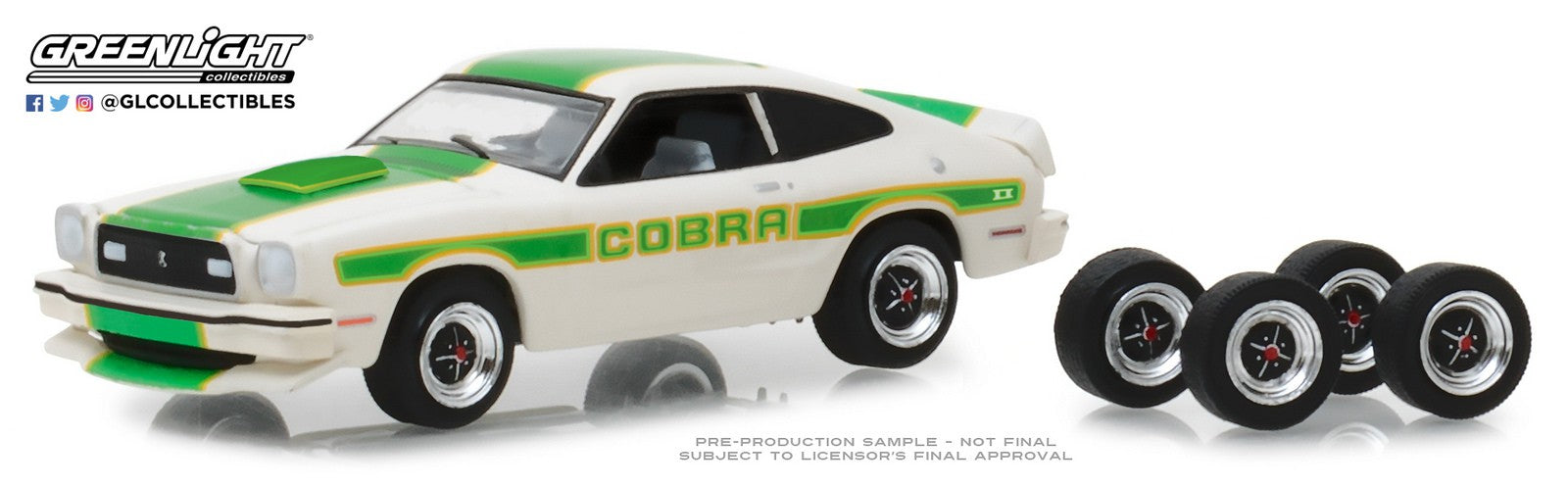 1:64   The Hobby Shop Series 5 GreenLight 97050 Passion Diecast