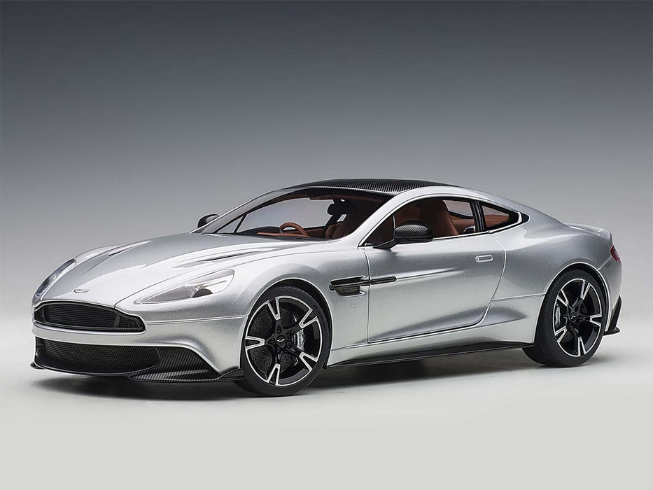 Aston Martin Vanquish S 2017   Lightning Silver  AUTOart  1/18 70272 Passion Diecast