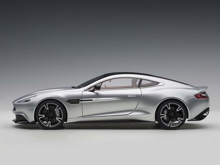 Aston Martin Vanquish S 2017   Lightning Silver  AUTOart  1/18 70272 Passion Diecast