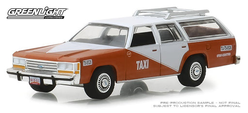 1988 Ford LTD Crown Victoria Wagon - Tijuana Centro, Mexico Taxi (Hobby Exclusive)  1/64 Greenlight 30026  Passion Diecast 