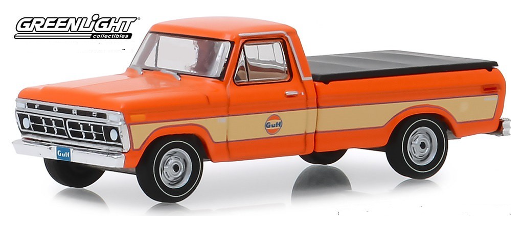 Running on Empty Series 9   Assortment  1-64 greenlight 41090  Passion Diecast