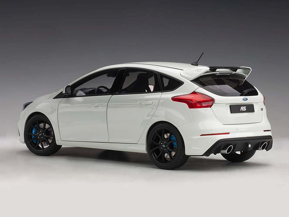 FORD FOCUS RS 2016  FROZEN WHITE   AUTOART 1/18 72951 Passion Diecast 