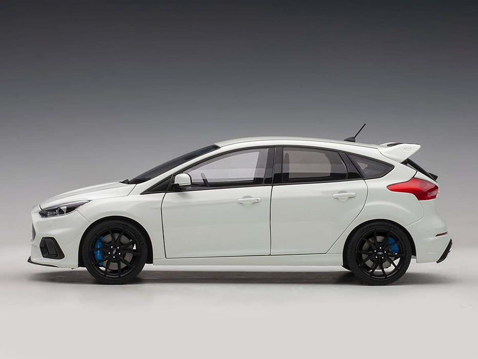 FORD FOCUS RS 2016  FROZEN WHITE   AUTOART 1/18 72951 Passion Diecast 