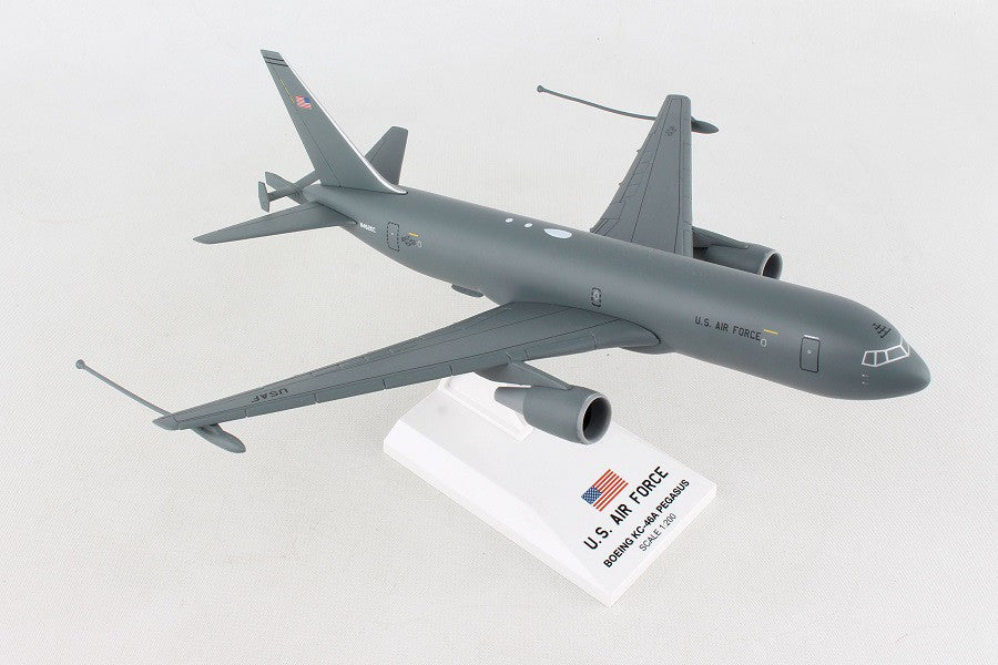 USAF Boeing KC-46A Pegasus (B767) Tanker N462KC Skymarks 1/200 SKR995 Passion Diecast 