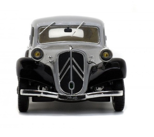 Citroën Traction 11B  1937    Solido  1/18 S1800904 Passion Diecast 