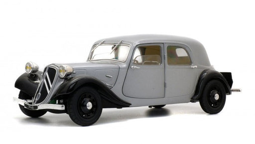 Citroën Traction 11B  1937    Solido  1/18 S1800904 Passion Diecast 