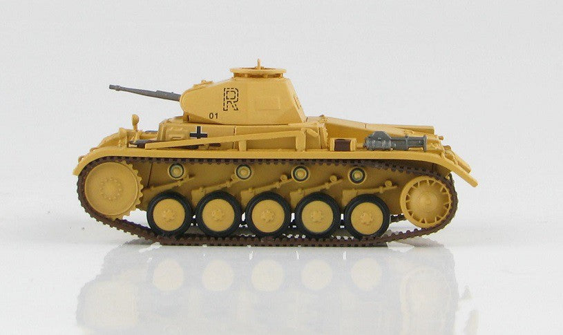 German Panzer II Ausf. F 7.Pz. Rgt., 10.Pz. Div., Tunisia 1943, Hobby Master 1/72 - HG4607 -  Passion Diecast 