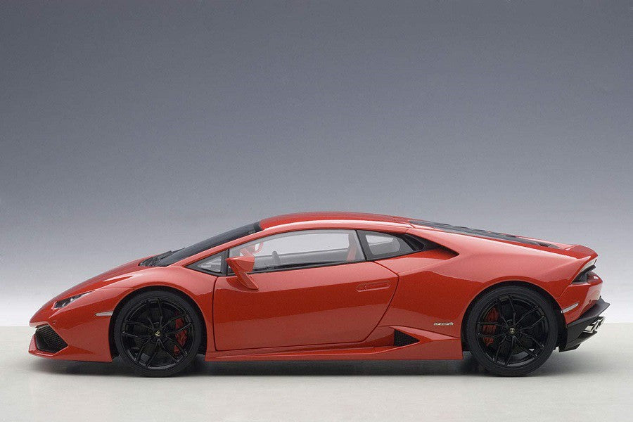 LAMBORGHINI HURACÁN LP610-4 (ROSSO MARS/RED METALLIC) 2014  - Autoart 1/18 -74601 - Passion Diecast 