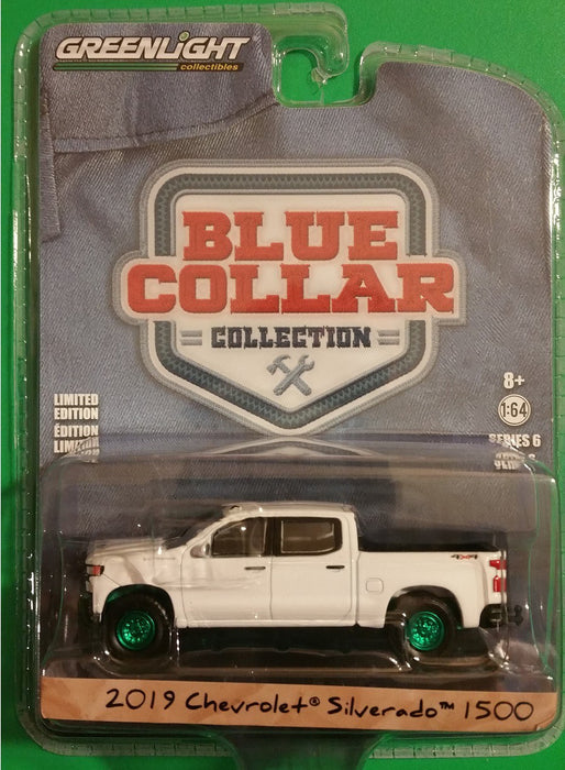2019 Chevrolet Silverado 1500 WT, Blue Collar Collection Series 6 Greenlight 1/64, 35140 F