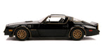 1977 Pontiac Firebird with Replica Belt Buckle - Smokey and the Bandit -  Jada 1/24 - 30998 - Passion Diecast 