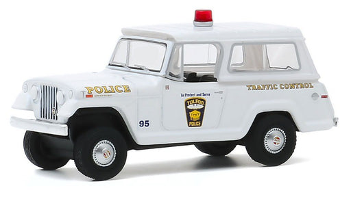 1969 Kaiser Jeep Jeepster City of Toledo, Ohio Police - Hot Pursuit Series 35 -  1-64 greenlight 42920 A -  Passion Diecast