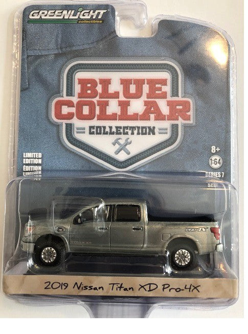2019 Nissan Titan XD Pro-4X   - Blue Collar  Series 7 -GREENMACHINE 1/64, 35160 FGR