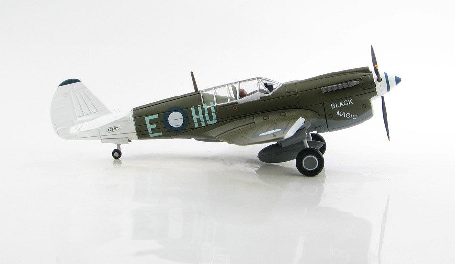 Curtiss Kittyhawk Mk IV - RAAF 78 Sqn, A29-575 Black Magic, Morotai ils, Early 1945 - Hobby Master 1/72 HA5509 - Passion Diecast
