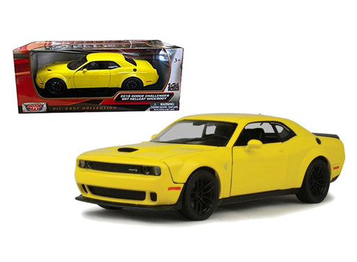 2018 Dodge Challenger SRT Hellcat Widebody Yellow - Motormax 1/24 - 79350 YL - Passion Diecast 