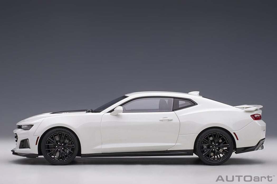 Chevrolet Camarao ZL1 2017 - Summit White - Autoart 1-18 - 71206