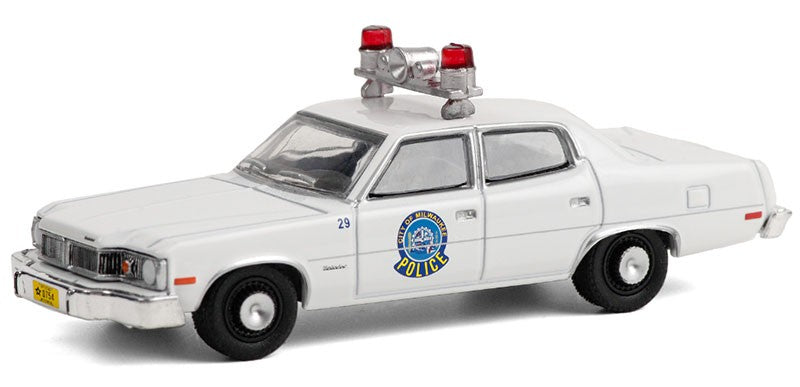 1974 AMC Matador -  Milwaukee  Wisconsin Police Department - Hot Pursuit 36 - 1-64 Greenlight 42930 A - Passion Diecast