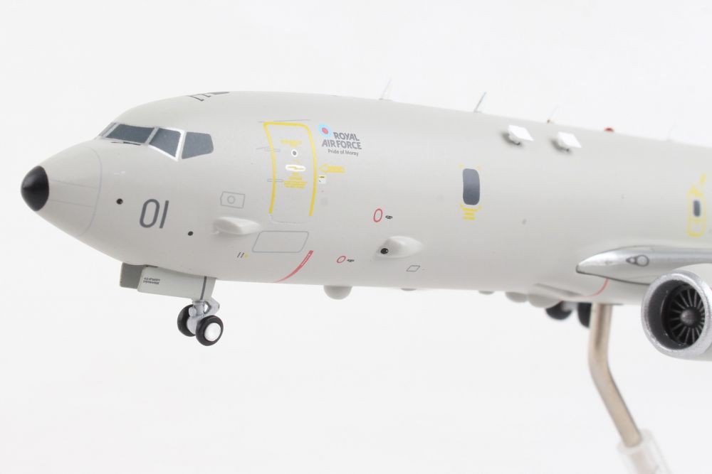 RAF Boeing P8A (B737-800) ZP801 / Gemini 200 - G2RAF899 - Passion Diecast 