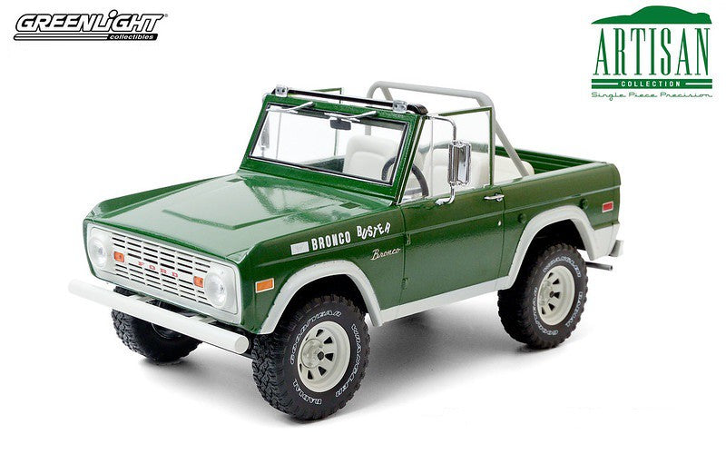 1970 Ford Bronco "Buster" - Smokey and the Bandit (1977) - Greenlight 1/18 - 19084 - Passion Diecast 
