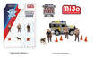 Indonesia Polisi  Figurine 8 piece Diecast Set (4 Figurines and 4 Accessories) -  American Diorama 1-64 - 76460MJ