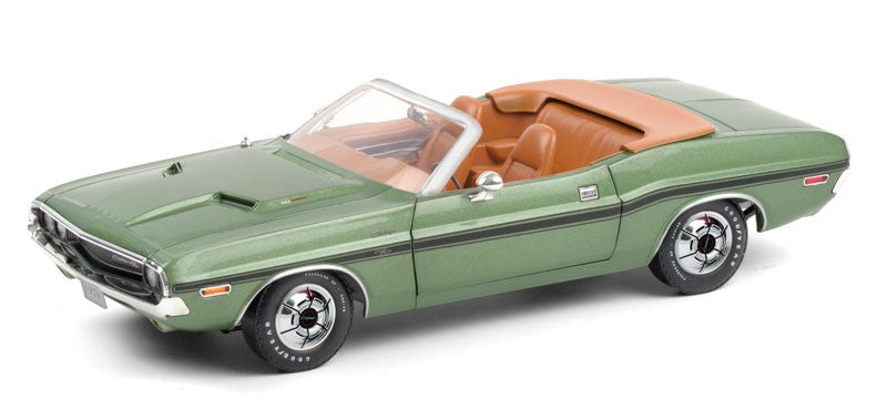 1970 Dodge Challenger R/T Convertible - F8 Green Metallic with Tan Interior - Greenlight 1/18 - 13586- Passion Diecast 