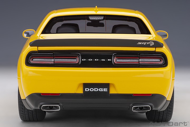 2018 Dodge Challenger SRT Hellcat Widebody - Yellow Jacket - Autoart 1/18 - 71737 -  Passion Diecast 
