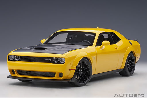 2018 Dodge Challenger SRT Hellcat Widebody - Yellow Jacket - Autoart 1/18 - 71737 -  Passion Diecast 
