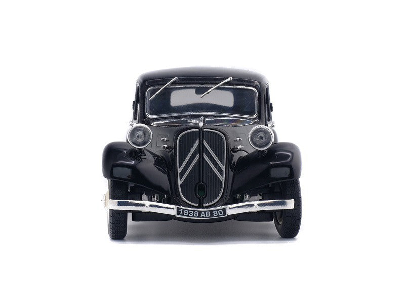 1937 CITROËN TRACTION 11B - BLACK - Solido  1/18 S1800903