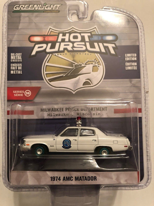 1974 AMC Matador -  Milwaukee  Wisconsin Police Department - Hot Pursuit 36 - 1-64 GREENMACHINE 42930 AGR