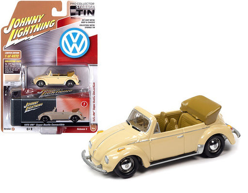 1975 Volkswagen Super Beetle Convertible Beige - Collector Tin - Johnny Lightning -   1:64 - JLSP107 B - Passion Diecast 