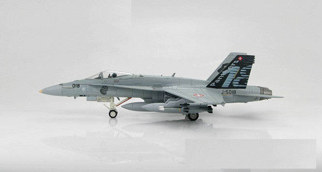 McDonnell Douglas F/A-18C Hornet - Swiss Air Force 18th Sqn, Switzerland, Nov. 2009 - Hobby Master 1/72 HA3507 - Passion Diecast